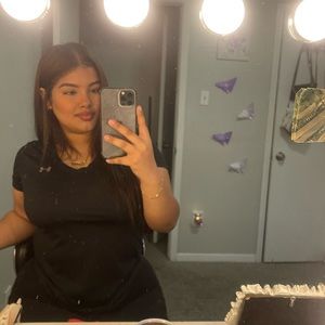 Meet your Posher, Maria